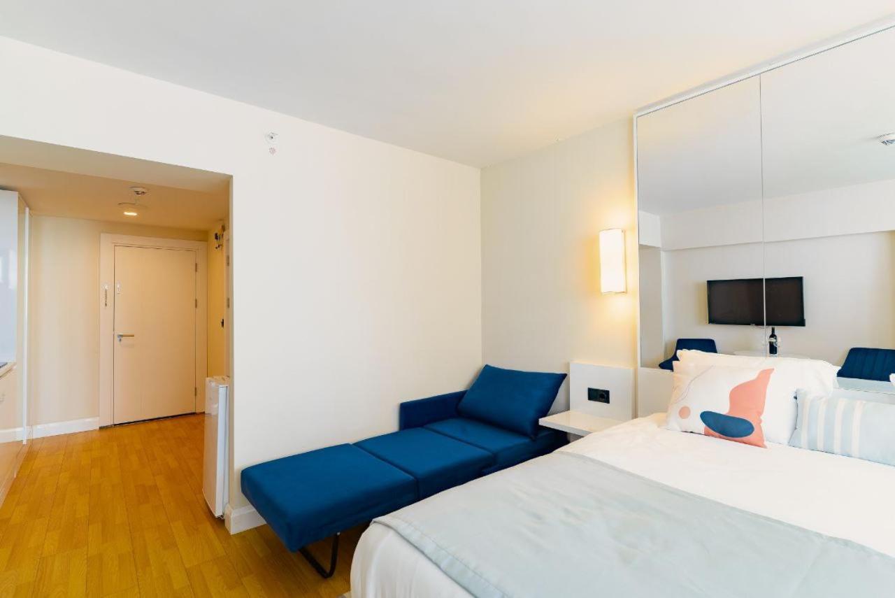 G-Point City Beach Batumi Eksteriør billede