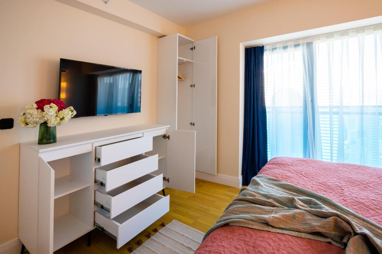 G-Point City Beach Batumi Eksteriør billede