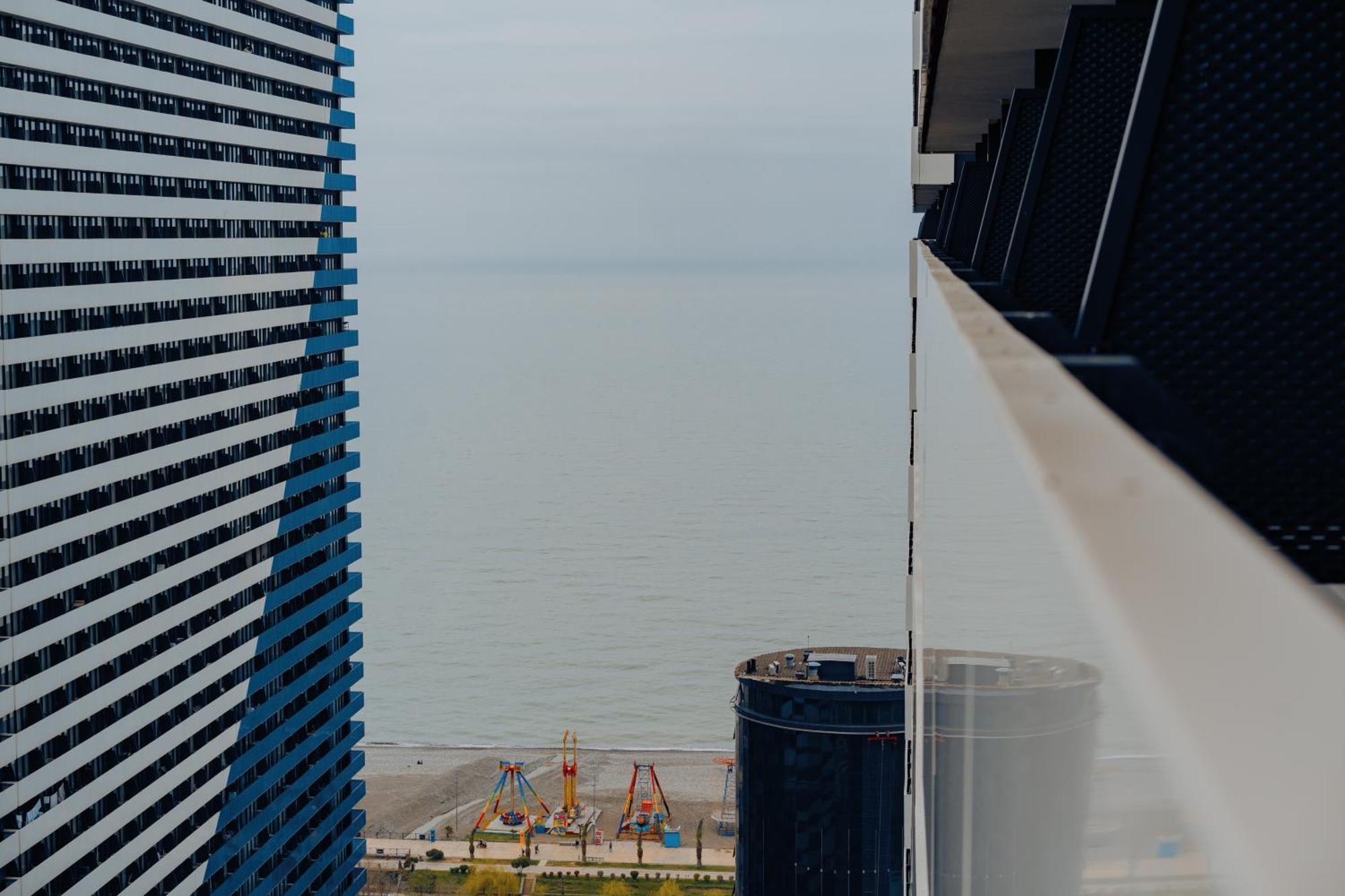 G-Point City Beach Batumi Eksteriør billede